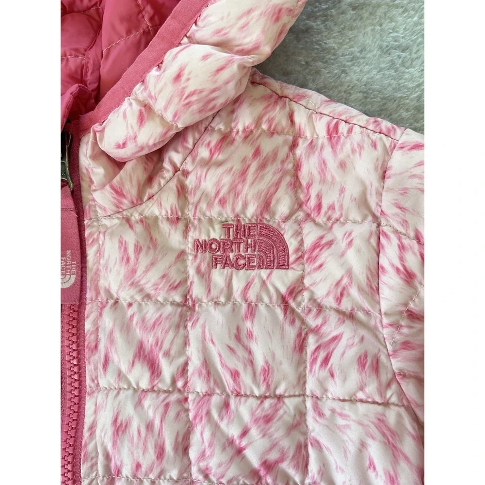 THE NORTH FACE Kid Thermoball Full Zip Hooded Jacket Pink Size 5 Reversible